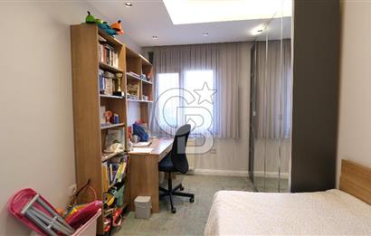 Yaşamkent Gülbeng Sitesi'nde Full Yapılı 4+1 Satılık Daire