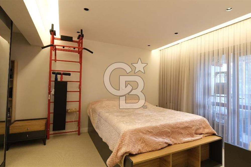 Yaşamkent Gülbeng Sitesi'nde Full Yapılı 4+1 Satılık Daire