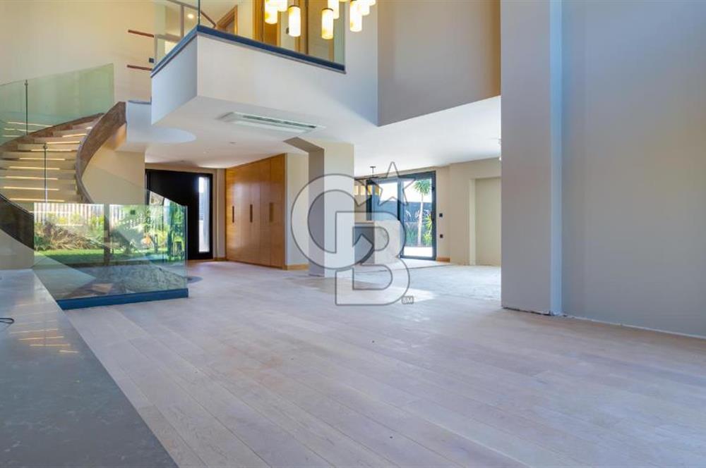 Çeşme ovacık'ta satılık muhteşem villa
