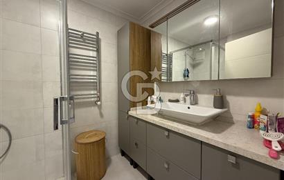Yaşamkent Gülbeng Sitesi'nde Full Yapılı 4+1 Satılık Daire