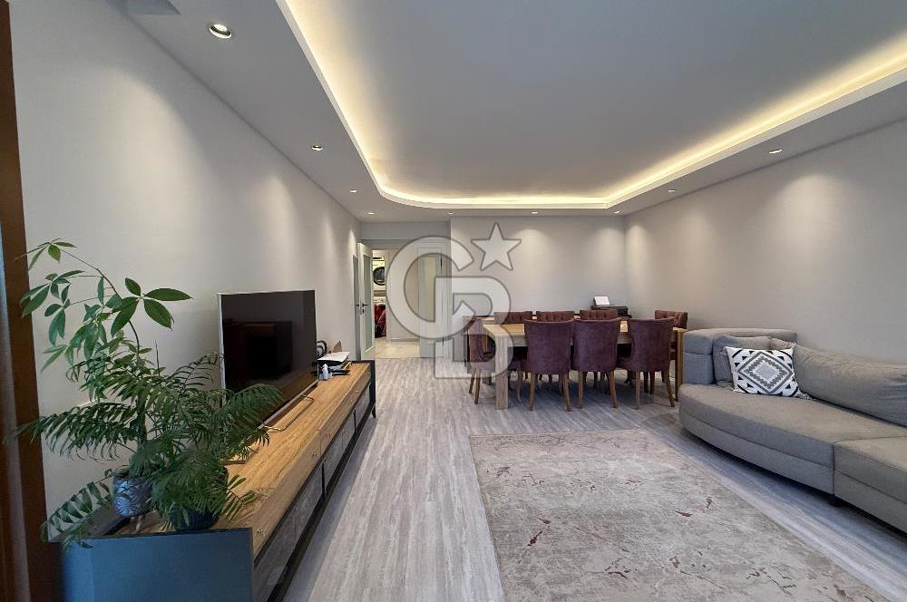 Yaşamkent Gülbeng Sitesi'nde Full Yapılı 4+1 Satılık Daire