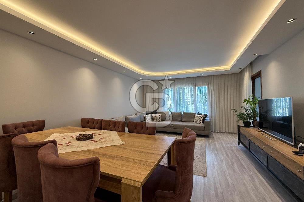 Yaşamkent Gülbeng Sitesi'nde Full Yapılı 4+1 Satılık Daire
