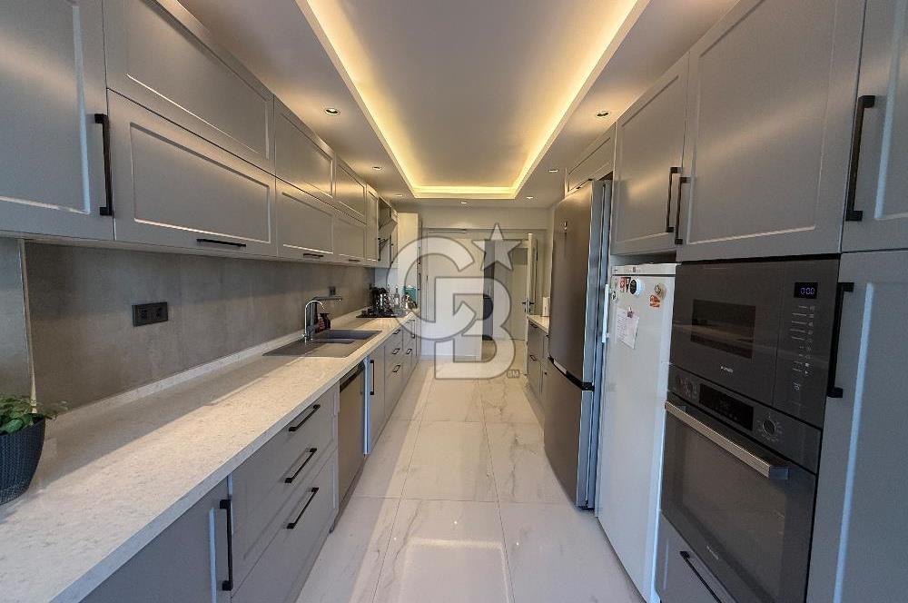 Yaşamkent Gülbeng Sitesi'nde Full Yapılı 4+1 Satılık Daire