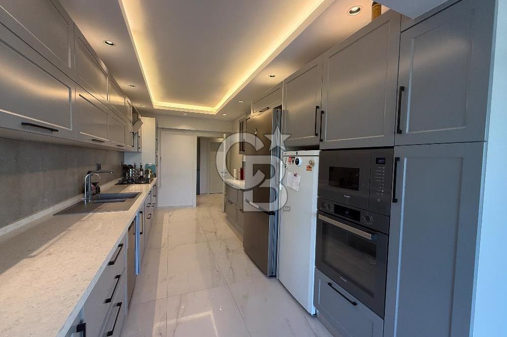 Yaşamkent Gülbeng Sitesi'nde Full Yapılı 4+1 Satılık Daire