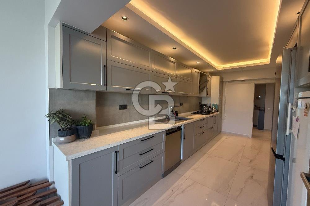 Yaşamkent Gülbeng Sitesi'nde Full Yapılı 4+1 Satılık Daire