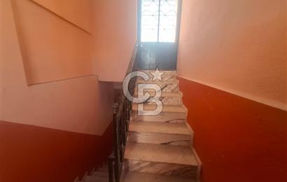 Urla Altıntaş Mahallesinde Kiralık Doğalgazlı 2+1 Daire