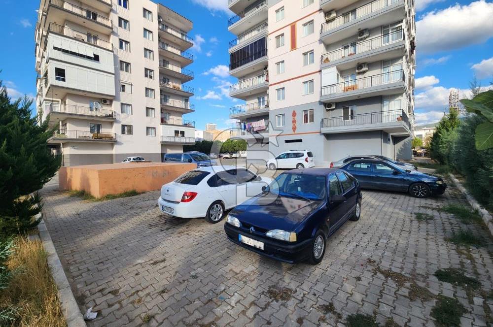 MENEMEN ZEYTİNLİK MAHALLESİ SATILIK ARA KAT 2+1 DAİRE
