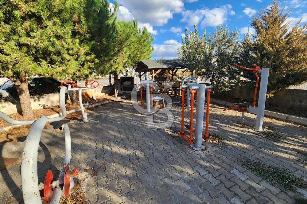 MENEMEN ZEYTİNLİK MAHALLESİ SATILIK ARA KAT 2+1 DAİRE