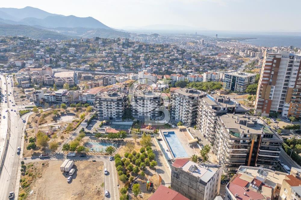 Granada Sitesi’nde Panoramik İzmir Manzaralı 3+1 Lüx Daire 