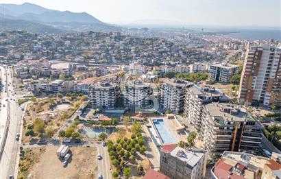 Granada Sitesi’nde Panoramik İzmir Manzaralı 3+1 Lüx Daire 