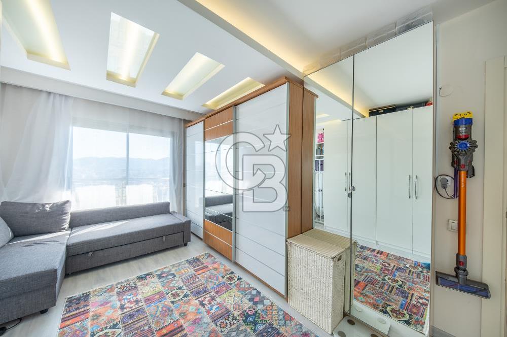 Granada Sitesi’nde Panoramik İzmir Manzaralı 3+1 Lüx Daire 