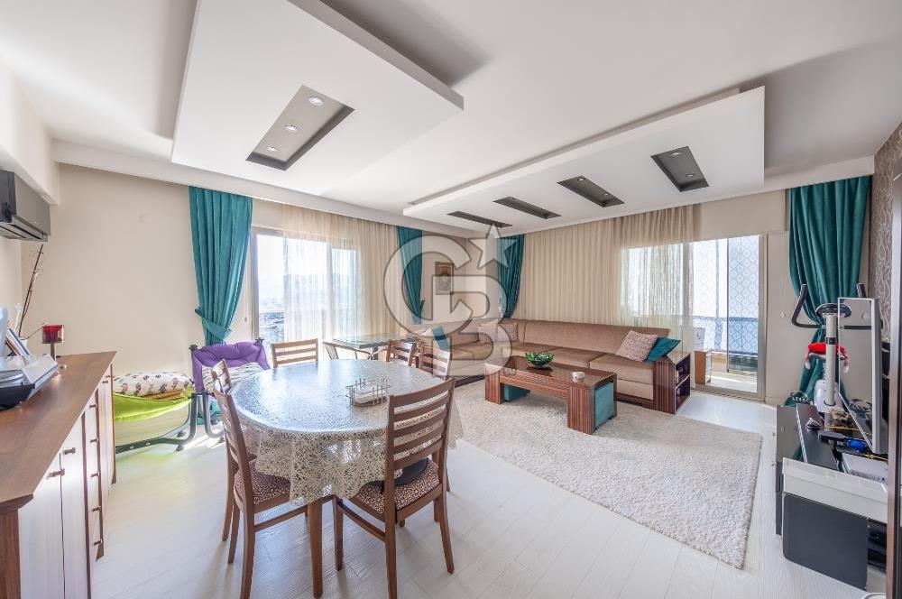 Granada Sitesi’nde Panoramik İzmir Manzaralı 3+1 Lüx Daire 