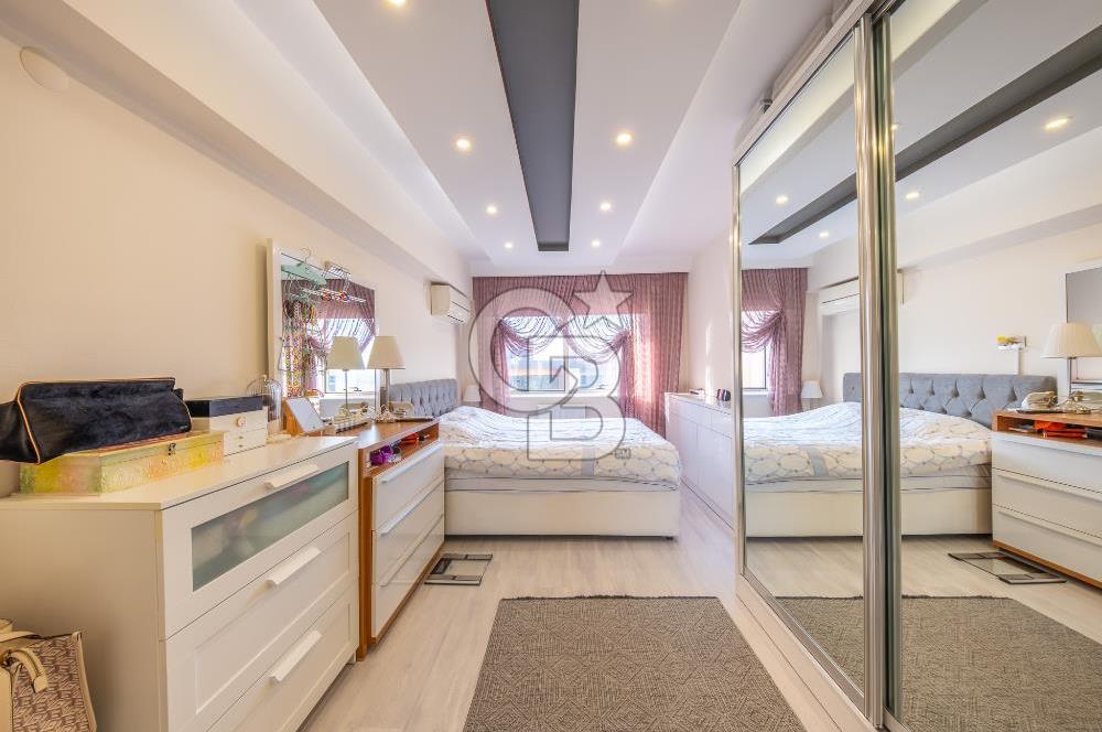 Granada Sitesi’nde Panoramik İzmir Manzaralı 3+1 Lüx Daire 