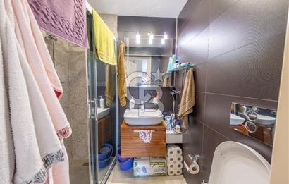 Granada Sitesi’nde Panoramik İzmir Manzaralı 3+1 Lüx Daire 