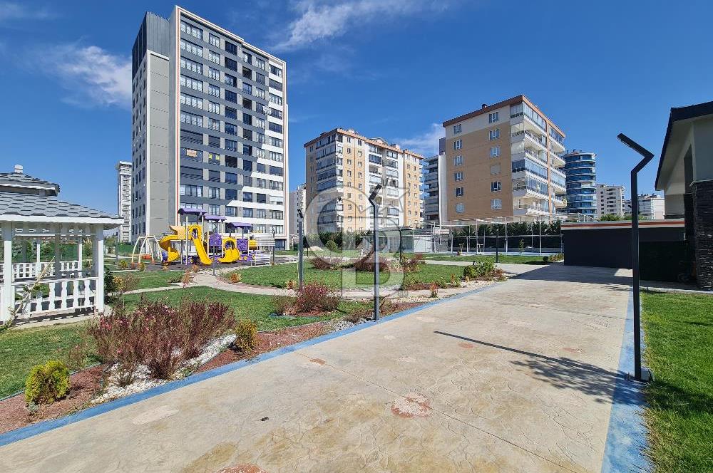 MODERN MİMARİ VE YÜKSEK KONFORLA LAVİNYA'DA YAŞAM BAŞLADI