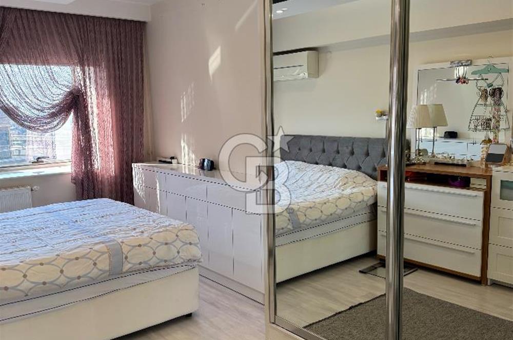 Granada Sitesi’nde Panoramik İzmir Manzaralı 3+1 Lüx Daire 
