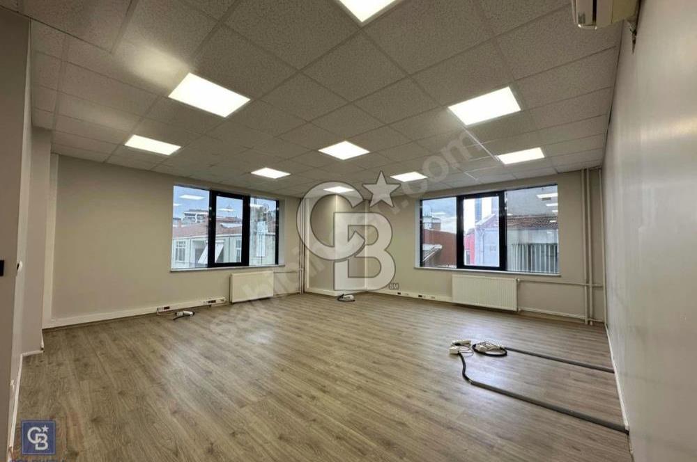 KIZILTOPRAK BAĞDAT CADDESİNE 2.BİNA KDV AVANTAJLI 270 M2 İŞ YERİ