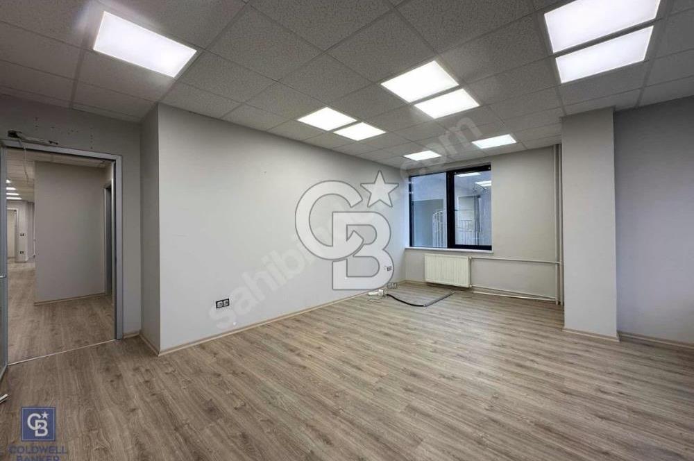 KIZILTOPRAK BAĞDAT CADDESİNE 2.BİNA KDV AVANTAJLI 270 M2 İŞ YERİ