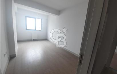 SEMTBAHÇEKENT 2. ETAPTA KISA KATLI TERASLI 2+1 KİRALIK DAİRE