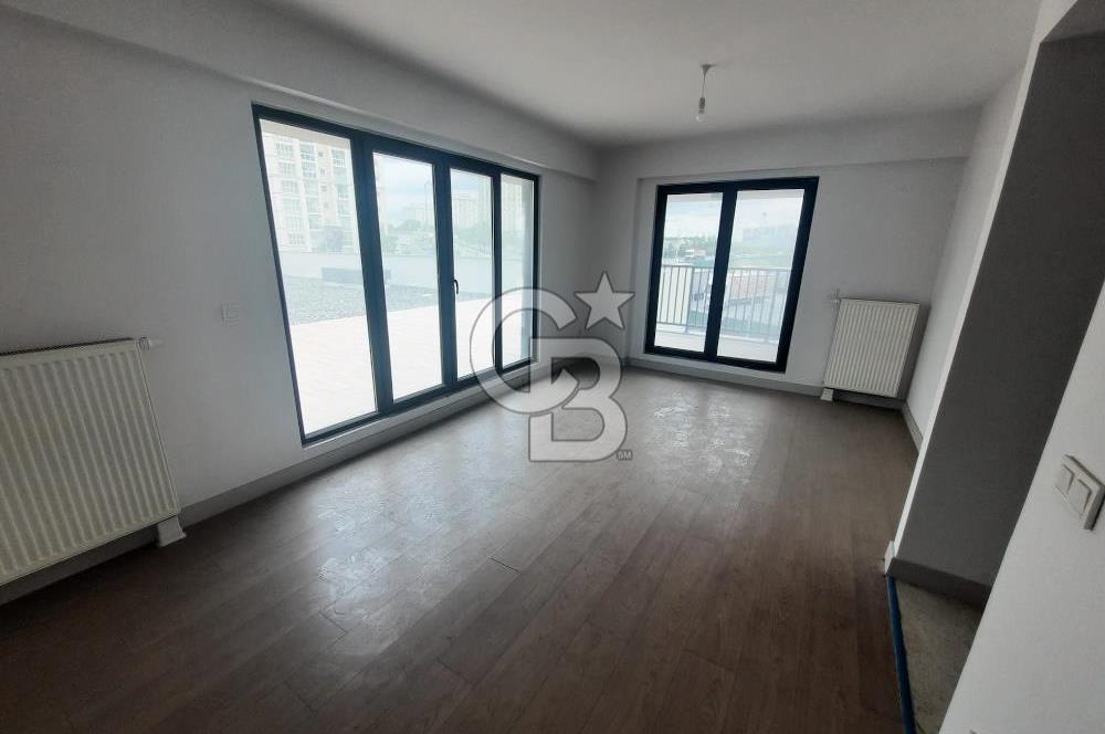 SEMTBAHÇEKENT 2. ETAPTA KISA KATLI TERASLI 2+1 KİRALIK DAİRE