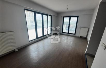 SEMTBAHÇEKENT 2. ETAPTA KISA KATLI TERASLI 2+1 KİRALIK DAİRE