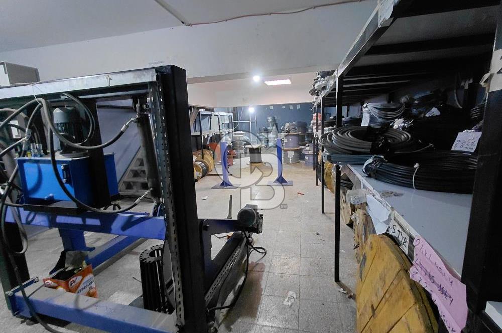 İZMİR GIDA ÇARŞISINDA MERKEZİ KONUMDA 3 KATLI 225 M2 SATILIK DÜKKAN