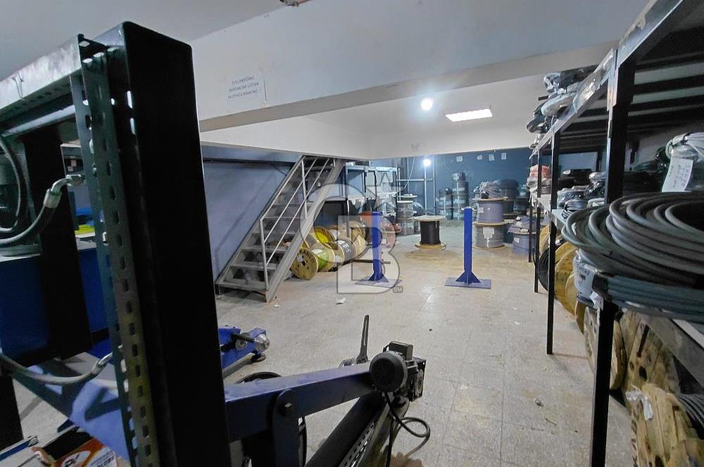 İZMİR GIDA ÇARŞISINDA MERKEZİ KONUMDA 3 KATLI 225 M2 SATILIK DÜKKAN