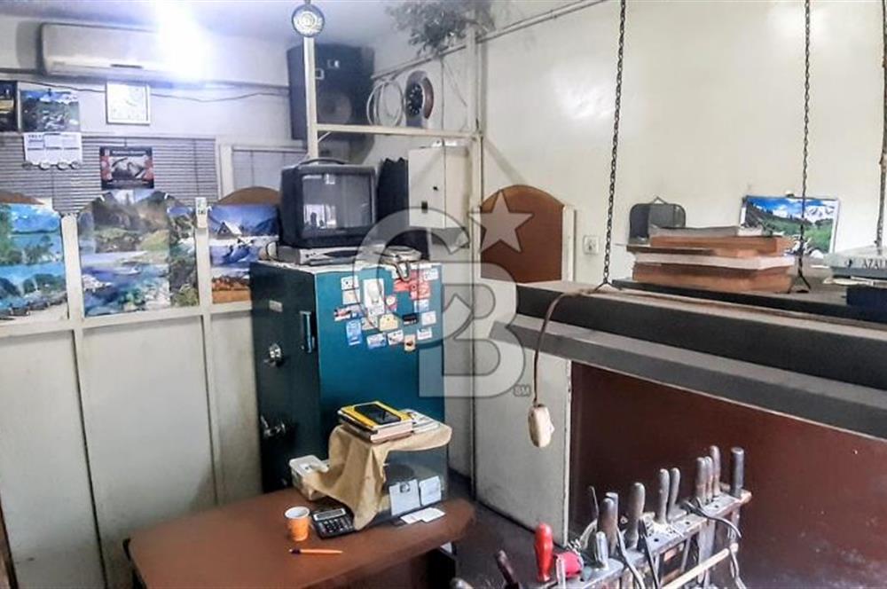 çemberlitaş yeşilsaray hanı'nda satılık işyeri