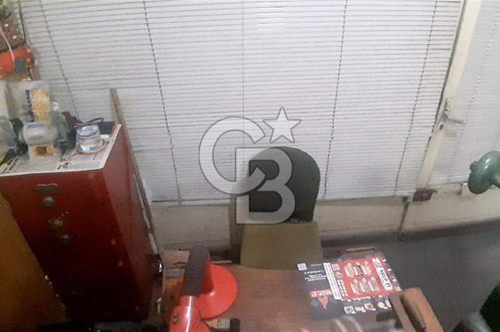 çemberlitaş yeşilsaray hanı'nda satılık işyeri