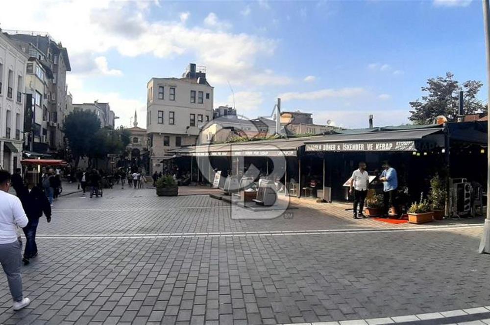 çemberlitaş yeşilsaray hanı'nda satılık işyeri