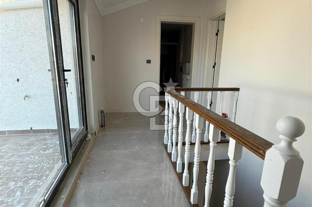 ÇANAKKALE LASPEKİ KÖPRÜ VE BOĞAZ MANZARALI DUBLEX DAİRE