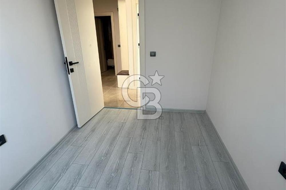 ÇANAKKALE LAPSEKİ KÖPRÜ VE BOĞAZ MANZARALI SATILIK DUBLEX
