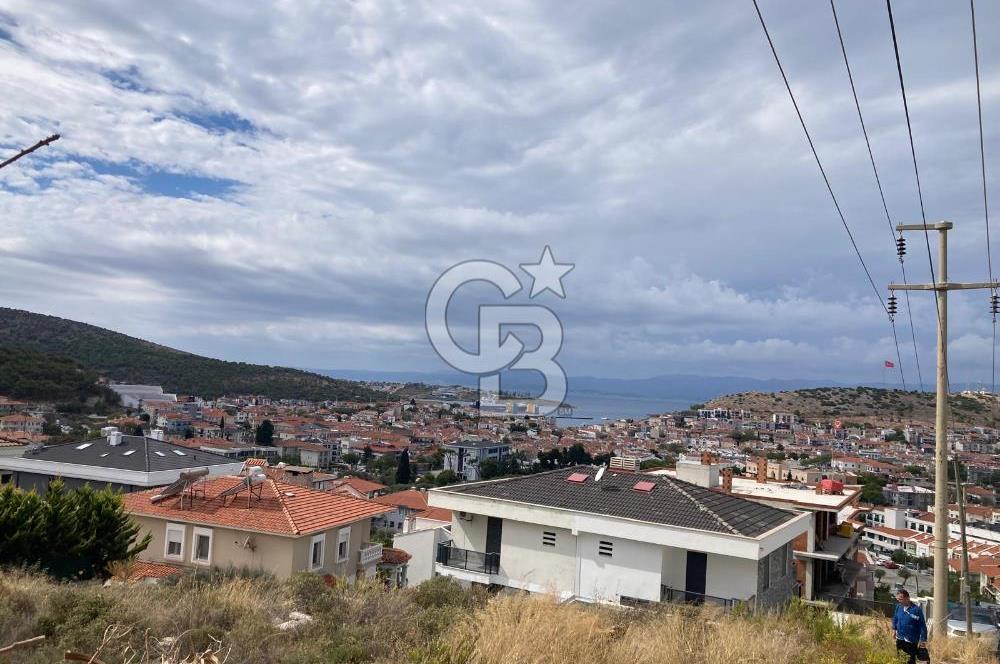 CB SMYRNA' DAN ÇEŞME' DE MERKEZİ LOKASYONDA SATILIK VİLLA