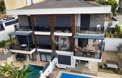 CB SMYRNA' DAN ÇEŞME' DE MERKEZİ LOKASYONDA SATILIK VİLLA