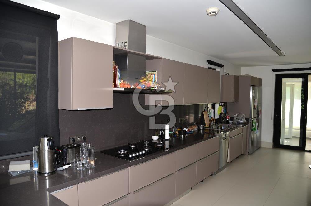 Çankaya Alacaatlı Mah Ada Park Villalarında Satılık Köşe Villa