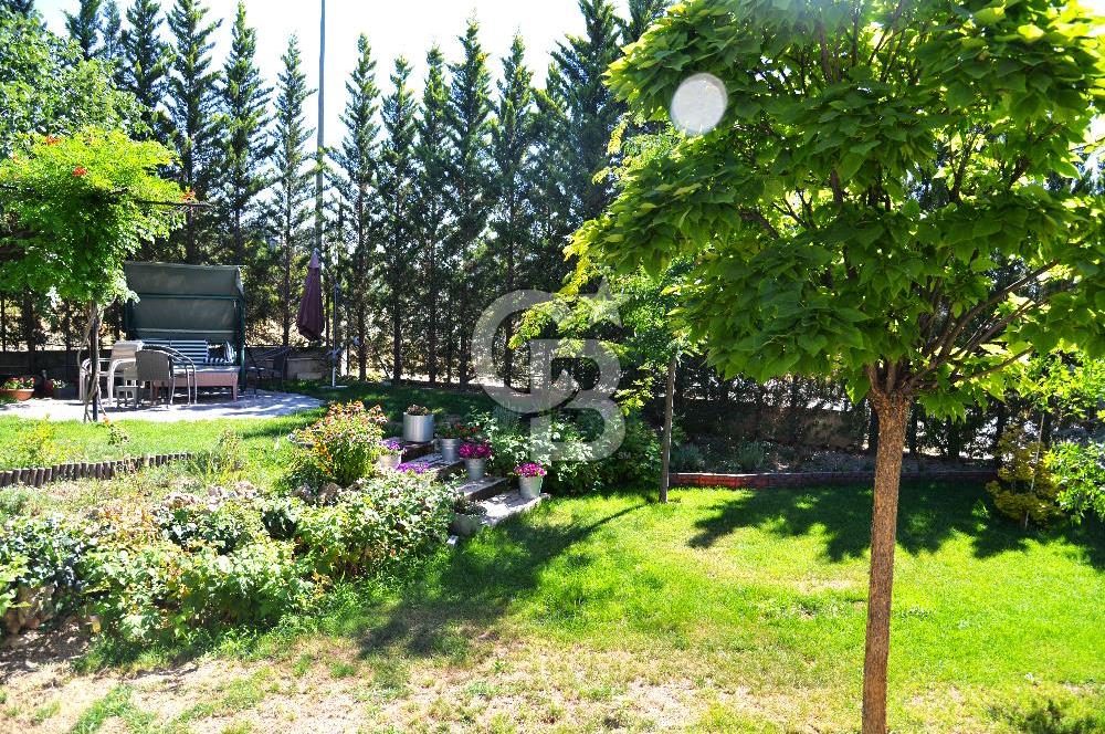 Çankaya Alacaatlı Mah Ada Park Villalarında Satılık Köşe Villa