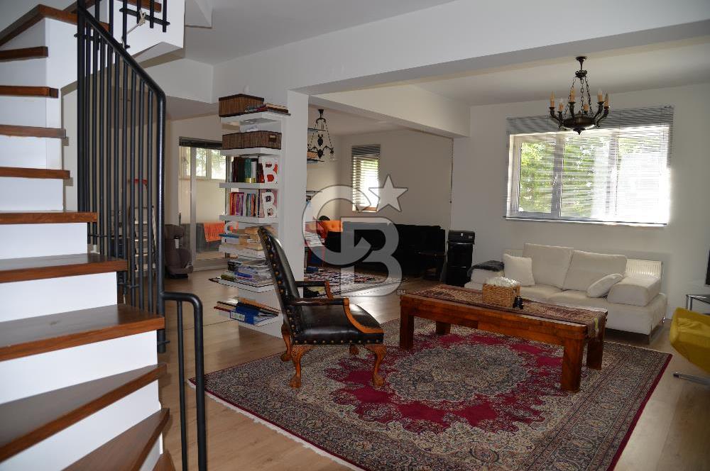 Çankaya Alacaatlı Mah Ada Park Villalarında Satılık Köşe Villa