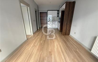 Park Yaşam Bornova'da Havuz Cephe 1+1 Kiralık Daire