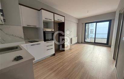 Park Yaşam Bornova'da Havuz Cephe 1+1 Kiralık Daire