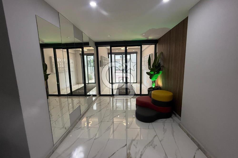 Park Yaşam Bornova'da Havuz Cephe 1+1 Kiralık Daire