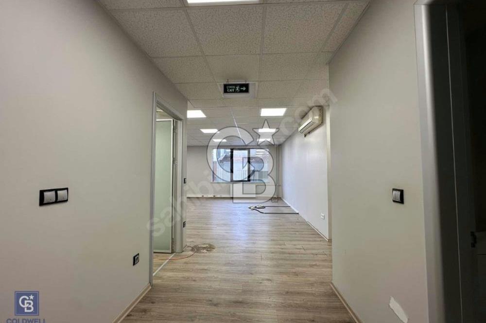KIZILTOPRAK BAĞDAT CADDESİNE 2.BİNA KDV AVANTAJLI 270 M2 İŞ YERİ