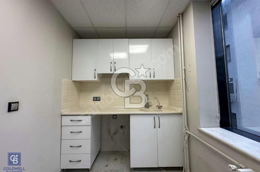 KIZILTOPRAK BAĞDAT CADDESİNE 2.BİNA KDV AVANTAJLI 270 M2 İŞ YERİ