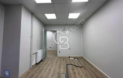 KIZILTOPRAK BAĞDAT CADDESİNE 2.BİNA KDV AVANTAJLI 270 M2 İŞ YERİ