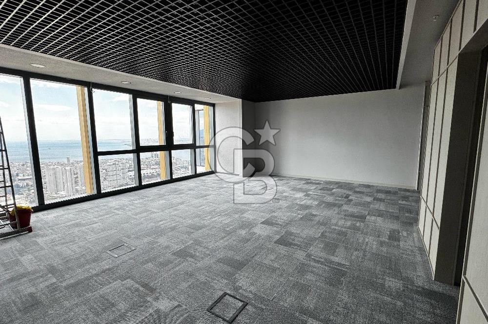 MAHAL BOMANTİDE 50.KATTA FULL DENİZ MANZARALI KİRALIK OFİS