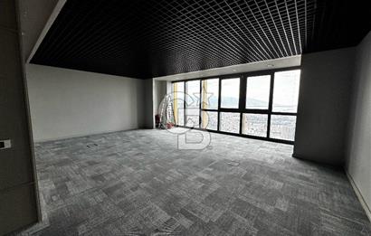 MAHAL BOMANTİDE 50.KATTA FULL DENİZ MANZARALI KİRALIK OFİS