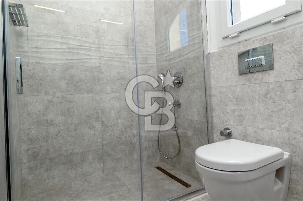 URLA KUŞÇULAR'DA SIFIR,PEYZAJLI, HAVUZLU 3+1 LÜKS VİLLA SATILIK