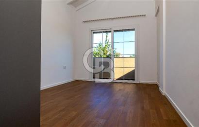 URLA KUŞÇULAR'DA SIFIR,PEYZAJLI, HAVUZLU 3+1 LÜKS VİLLA SATILIK