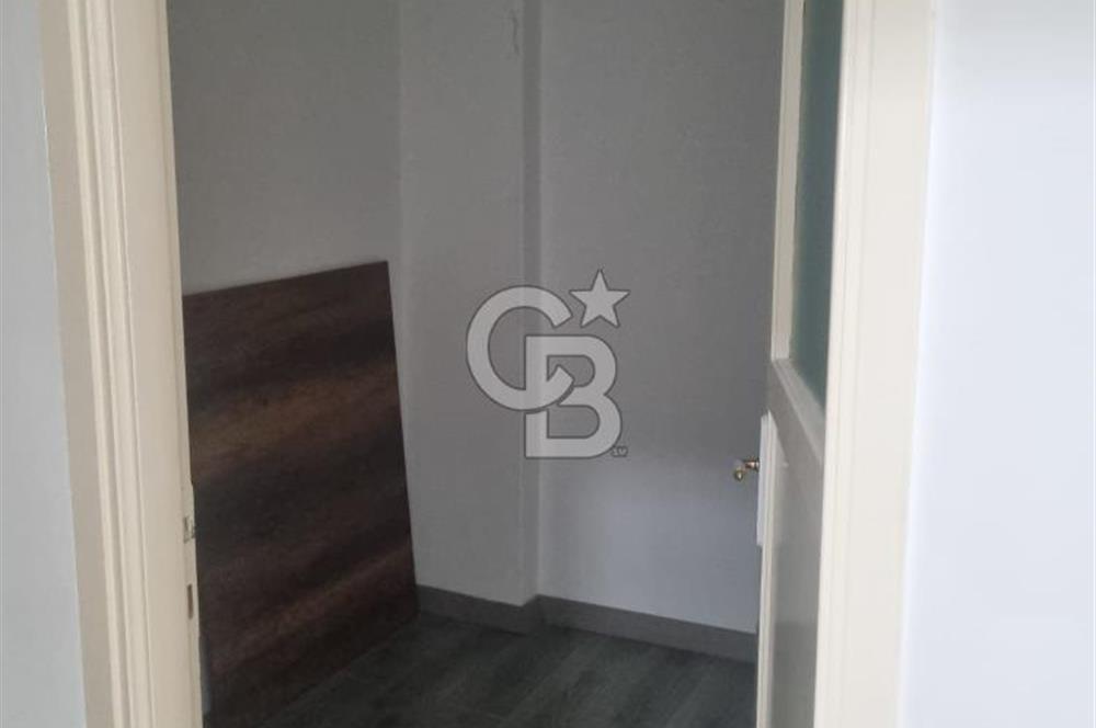 KARŞIYAKA  TERSANE MAHALLESİNDE SATILIK 3+1 DAİRE