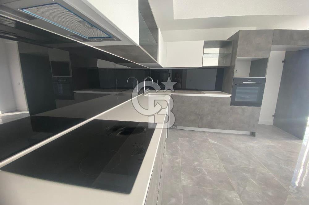İncek Faras Panorama Sitesi'nde Manzaralı Kiralık 4+1 Daire
