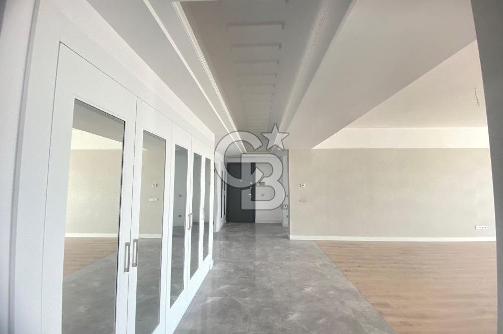 İncek Faras Panorama Sitesi'nde Manzaralı Kiralık 4+1 Daire